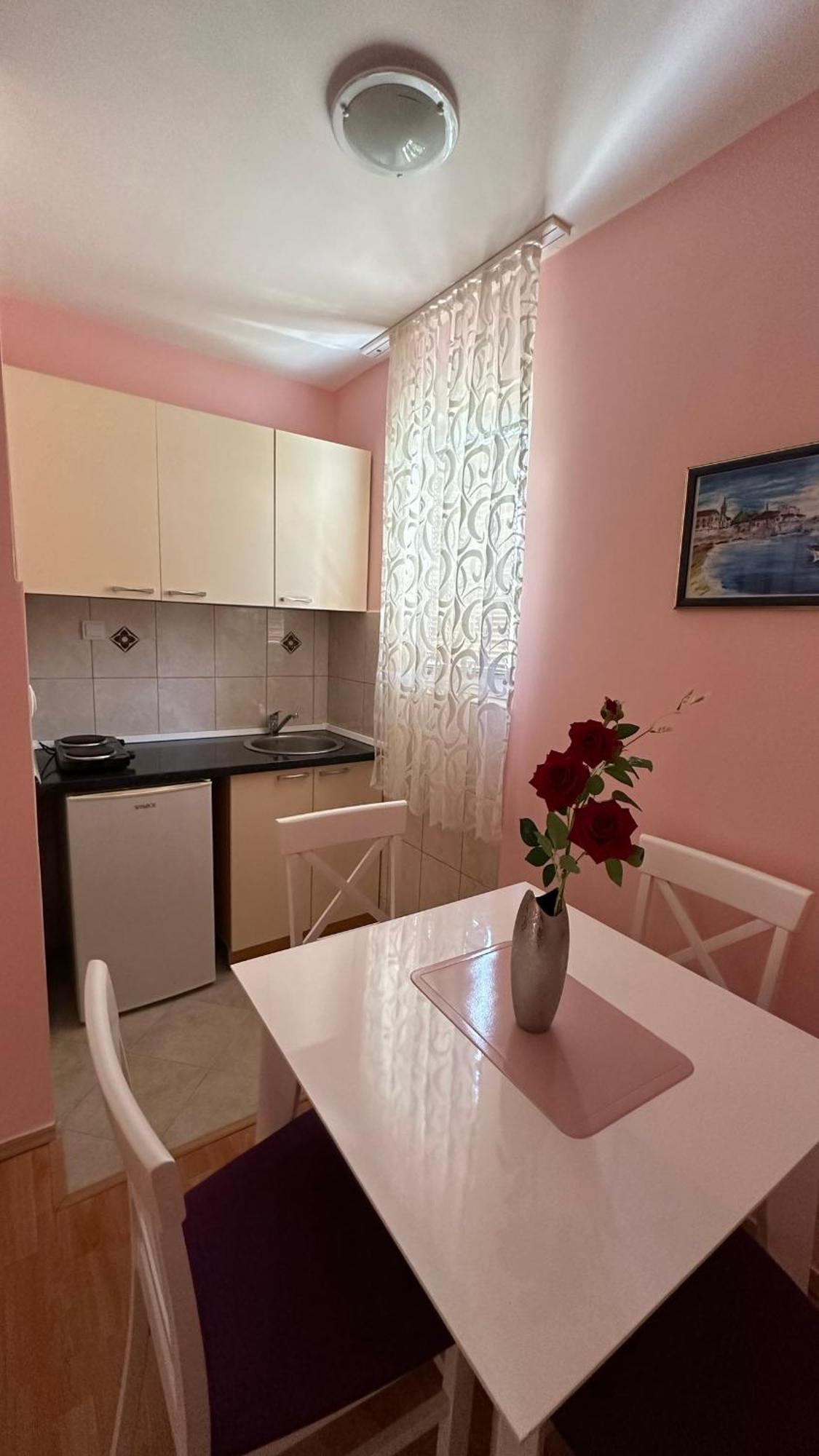 Apartment Forest Budva